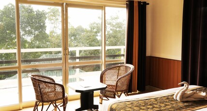 Green Trees Room Type - Suite Non AC Room With Balcony