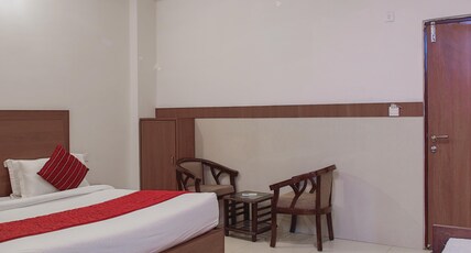 HOTEL IMPERIAL LODGE Room Type - Deluxe Room