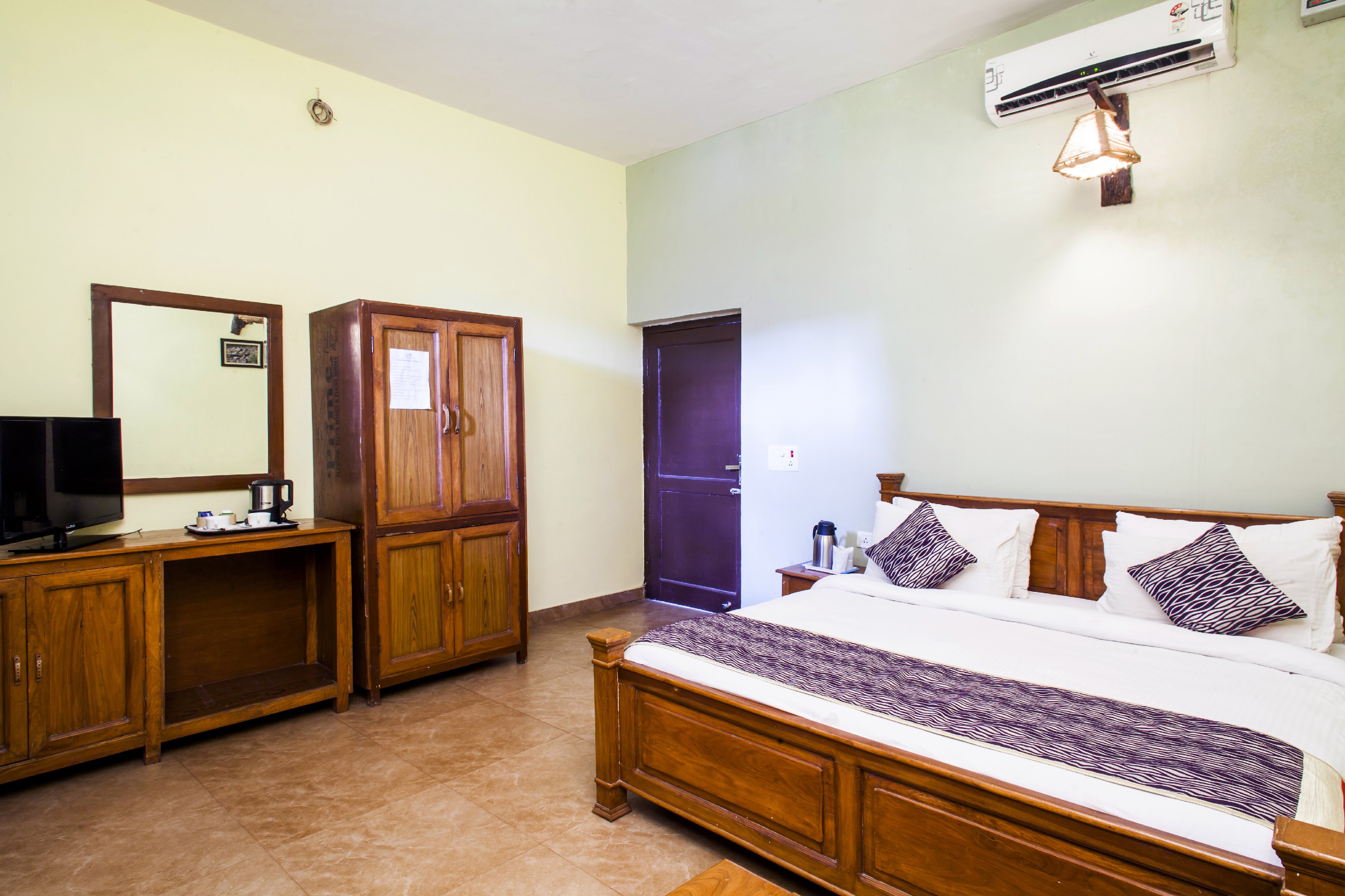 Saalvan Resort - Tap to explore photos