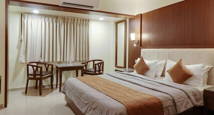 Hotel Centra Room Type - Deluxe Room