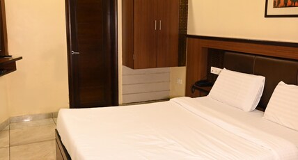Hotel Plaza Inn Room Type - Standard Room