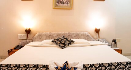 Hotel Grand Arjun Room Type - Super Deluxe Ac