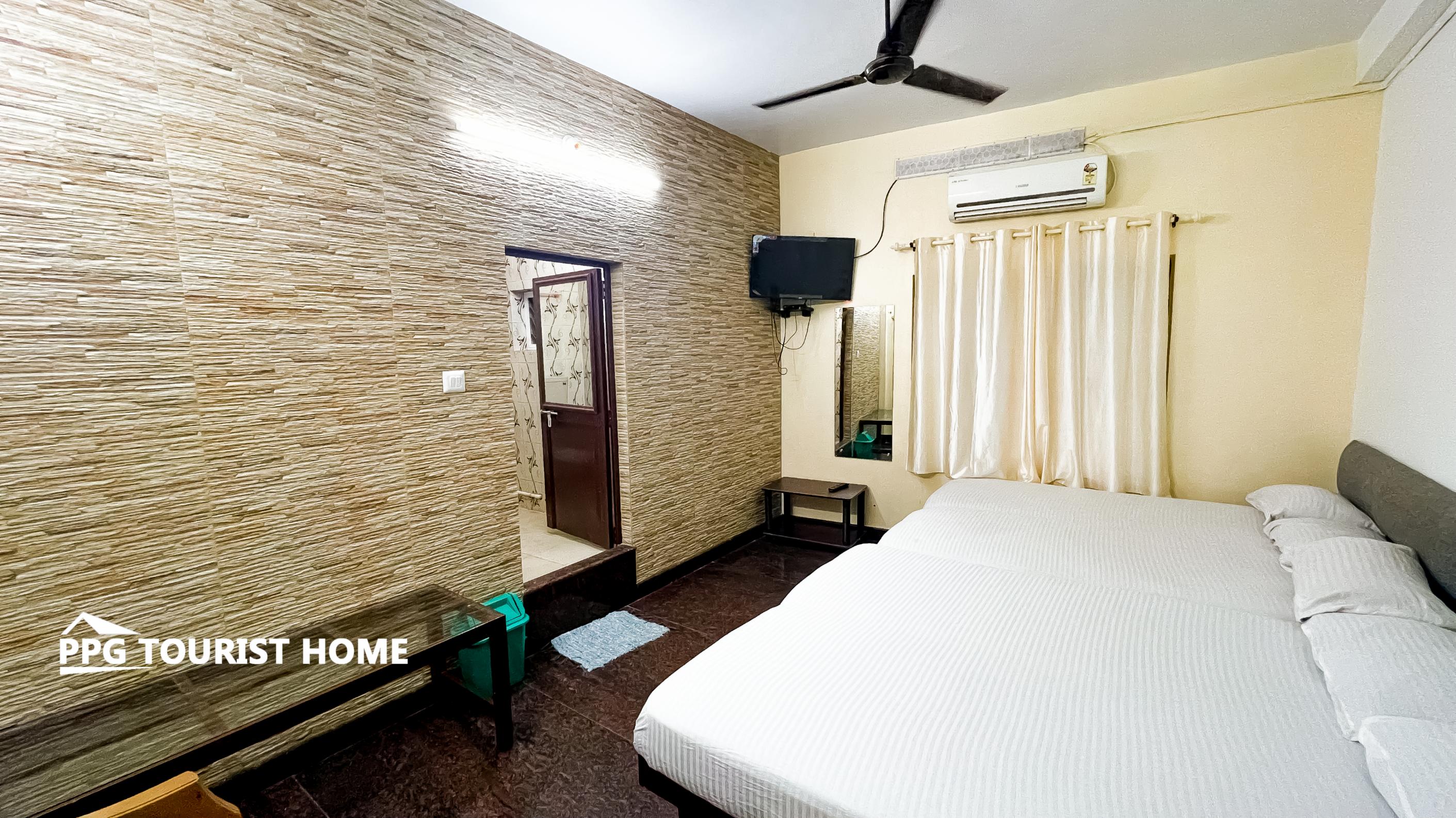 PPG Tourist Home Room Type - AC Family Room