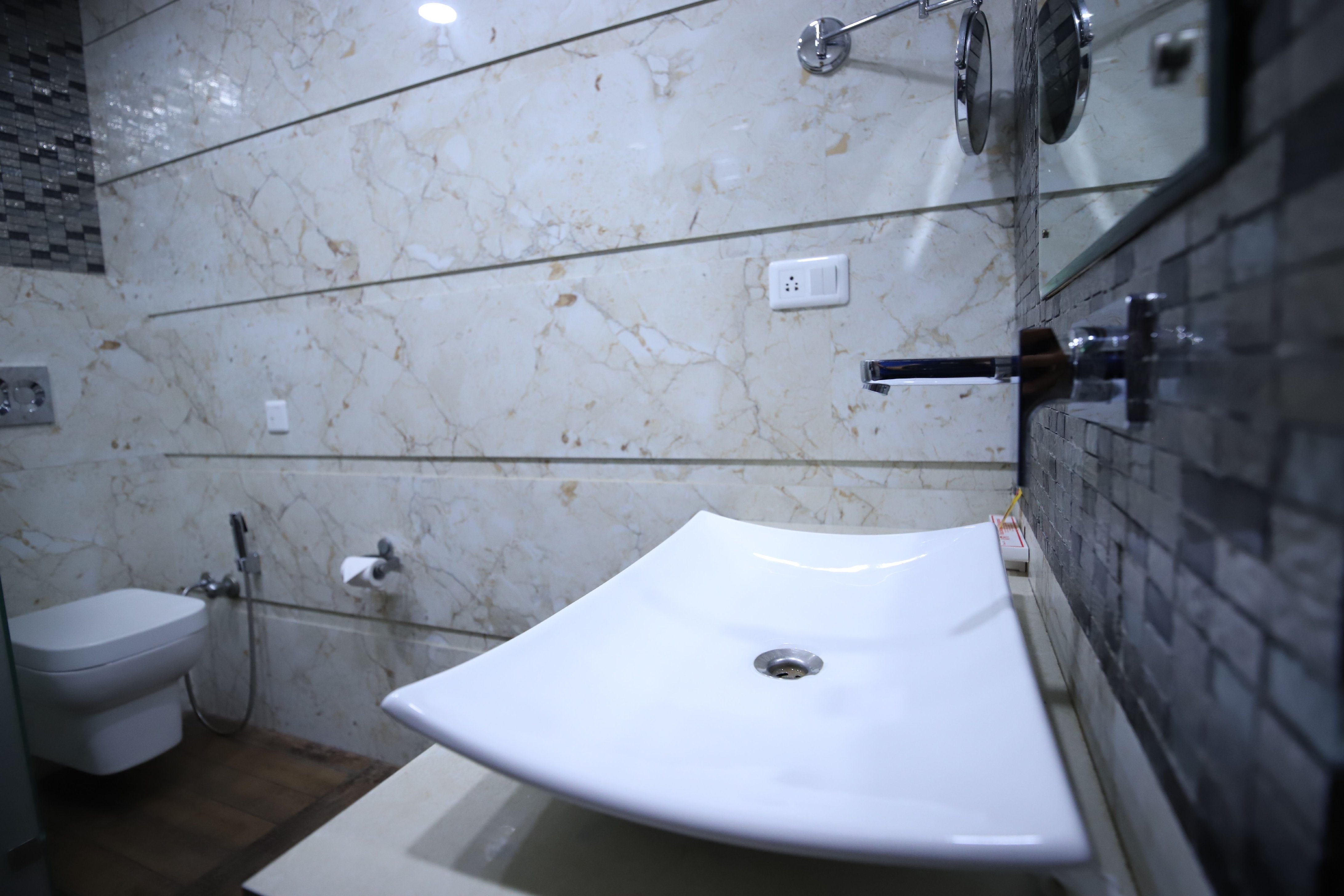 Hotel Visit Barnala - Tap to explore photos
