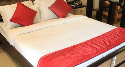 SATHYAM GRAND RESORTS Sriperumbudur Room Type - Studio AC Room SATHYAM GRAND RESORTS Sriperumbudur Room Type - Studio AC Room