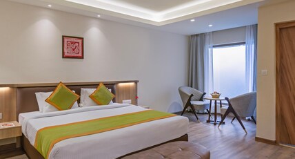 Sterling Nainital Room Type - Valley View Premier Room With Balcony Sterling Nainital Room Type - Valley View Premier Room With Balcony