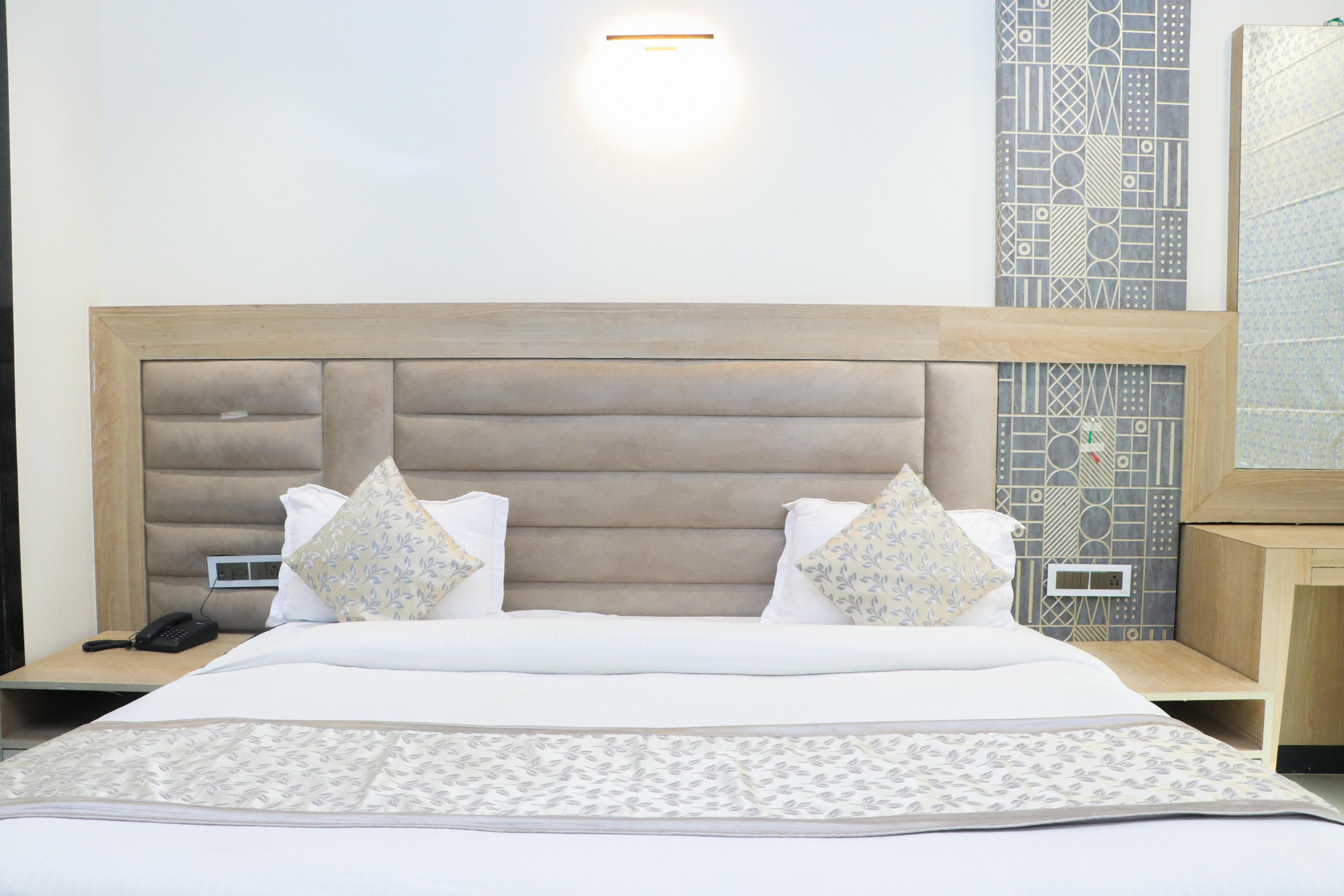 Hotel K. J. International Room Type - Executive Room