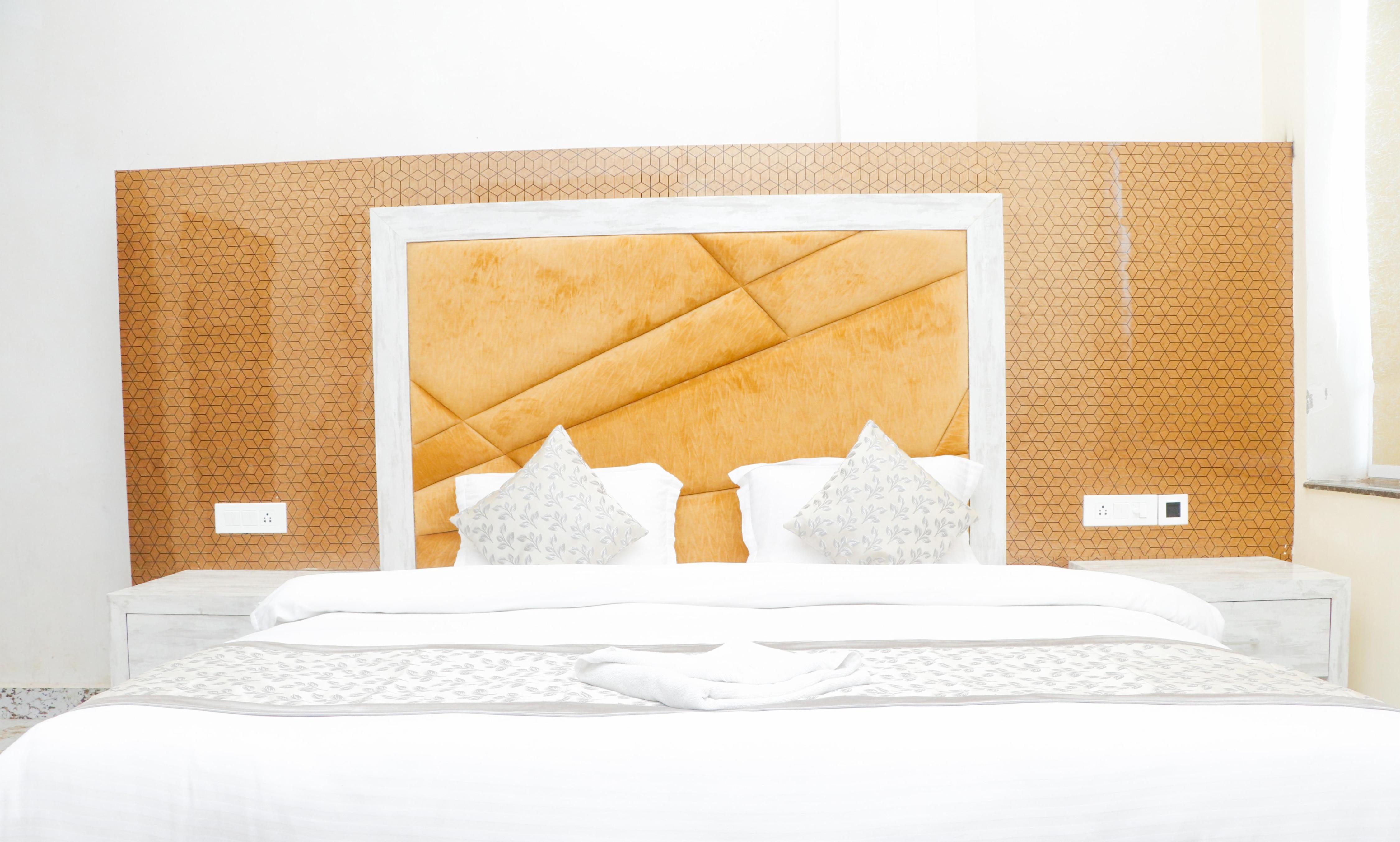 Hotel K. J. International Room Type - Suite Room