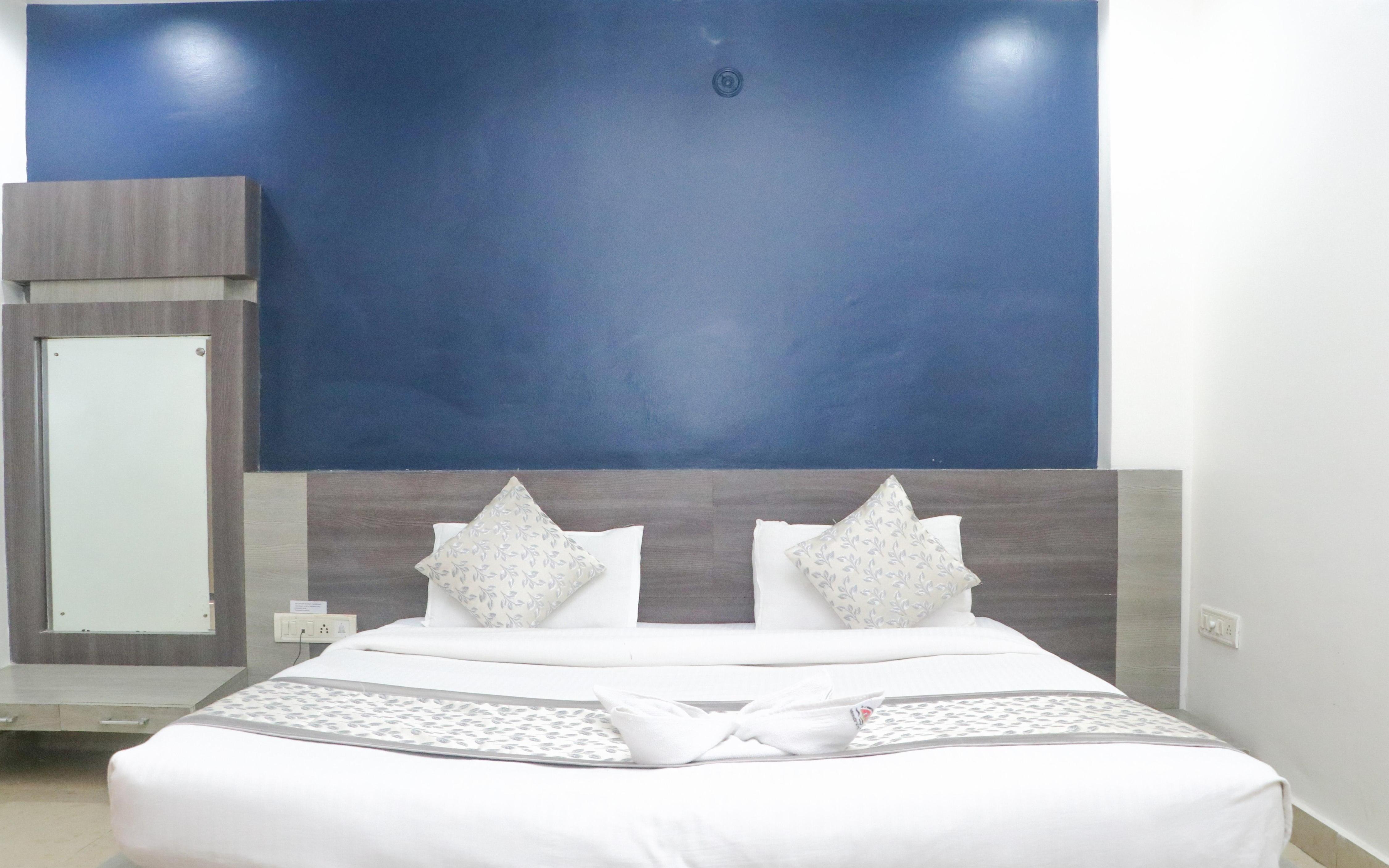 Hotel K. J. International Room Type - Super Deluxe Room