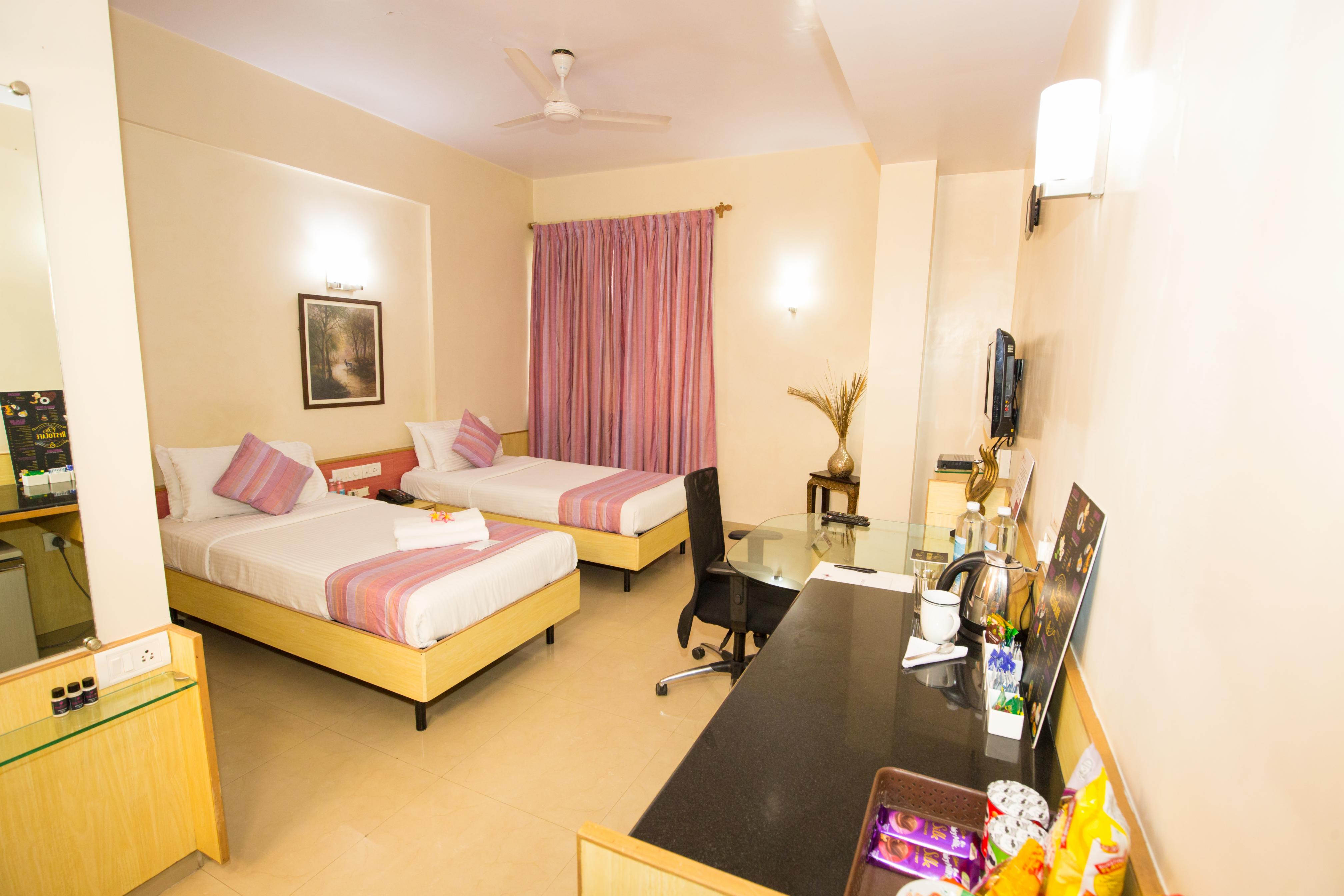 Pearl Suites Room Type - Executive Suite 2 Twin Beds