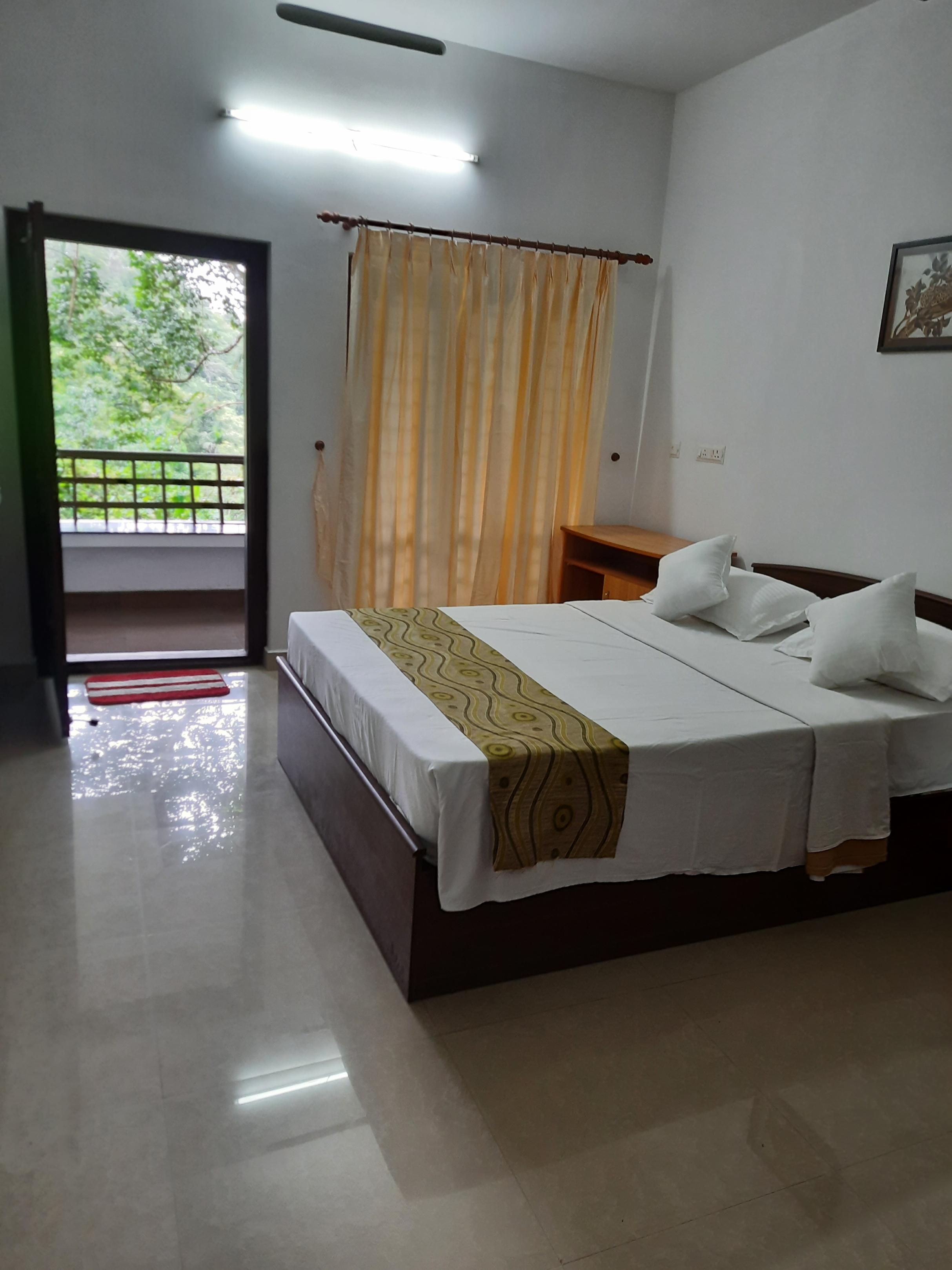 Spring & Valley View Room Type - Deluxe Room WIth Balcony