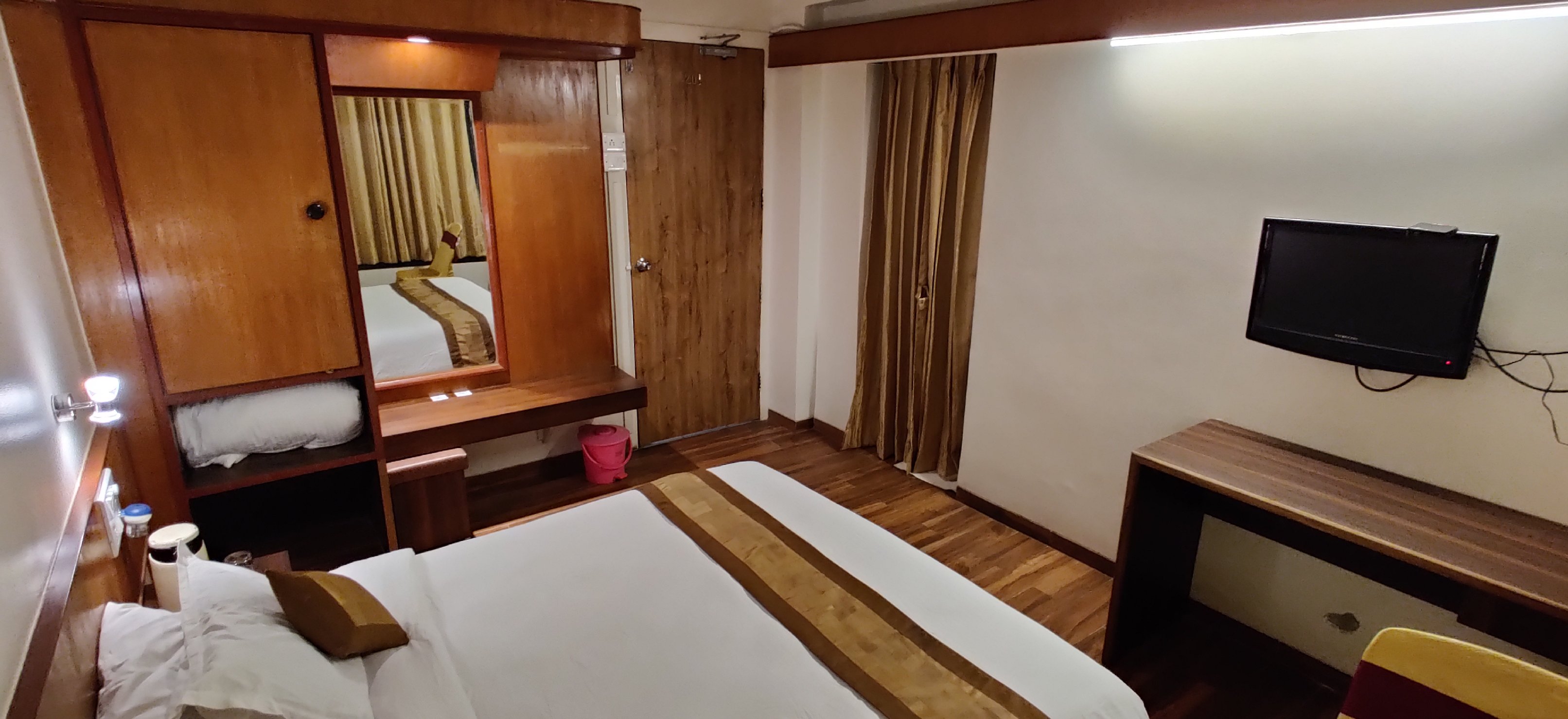 Hotel Radhika Palace (Pure Veg) - Tap to explore photos
