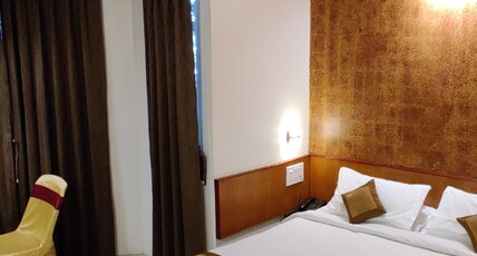 Hotel Radhika Palace (Pure Veg) Room Type - Executive AC Room