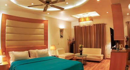 Shivoy Hotel Pvt Ltd Room Type - Club Room