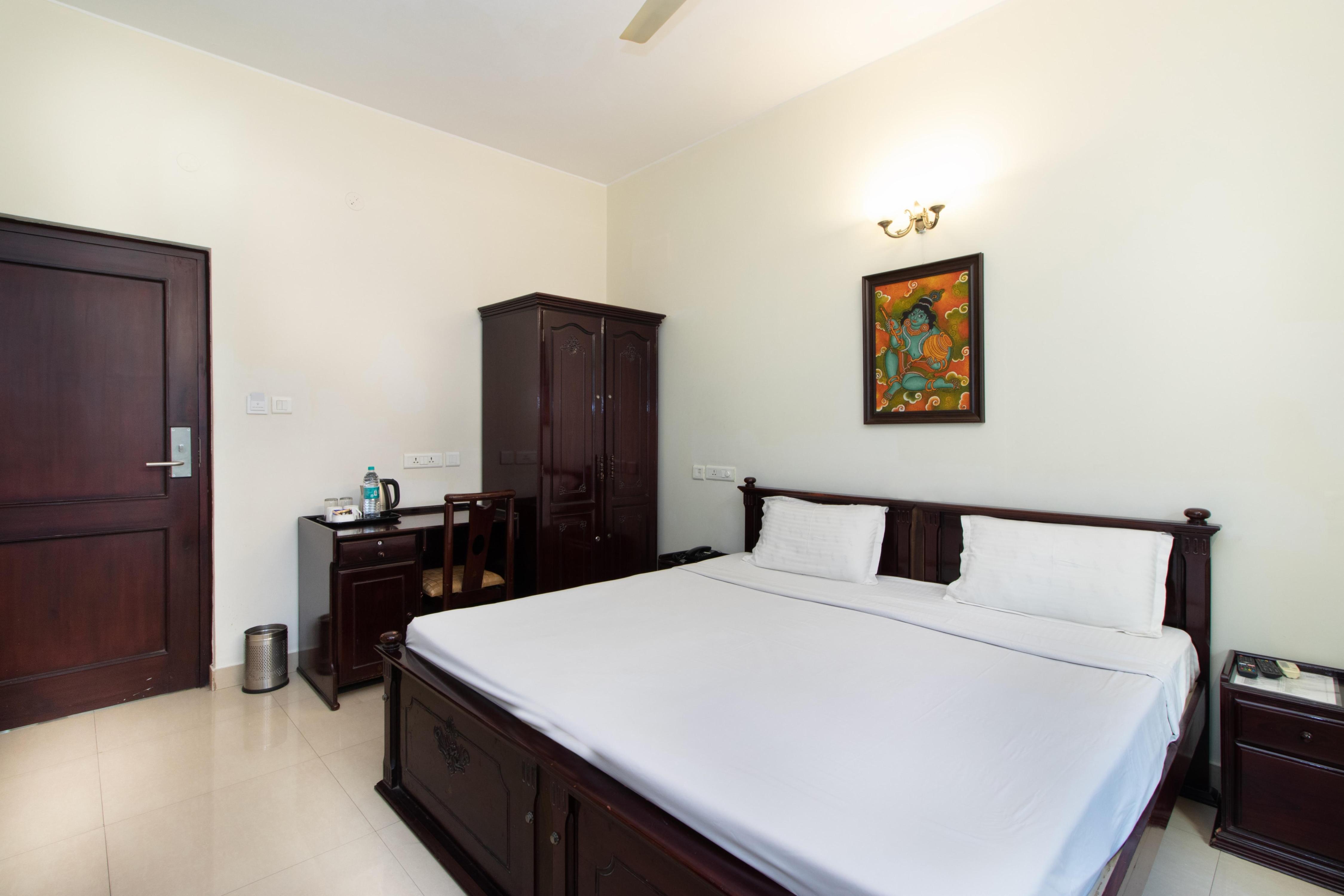 Sanctum Suites Indiranagar Bangalore - Tap to explore photos