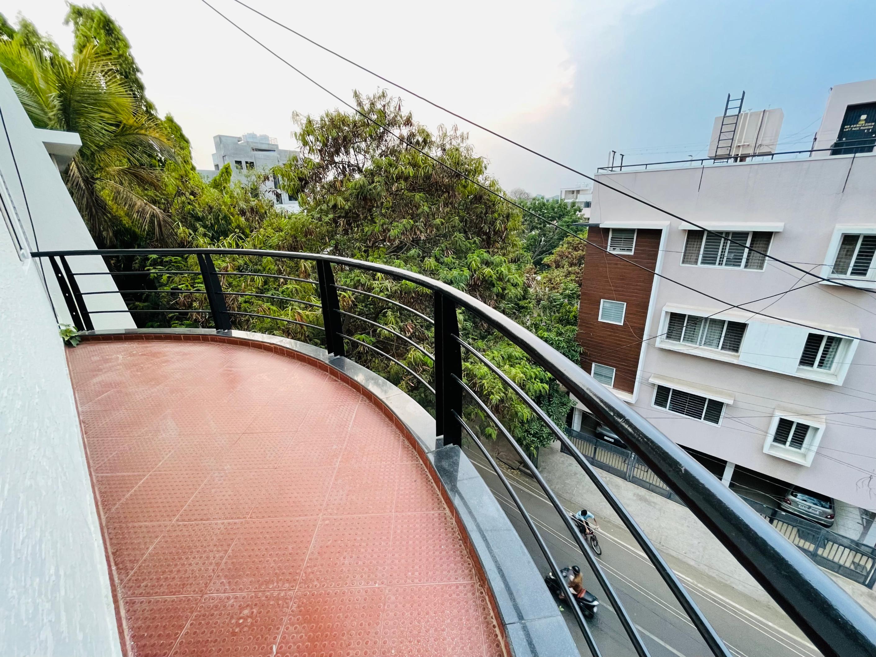 Sanctum Suites Indiranagar Bangalore - Tap to explore photos