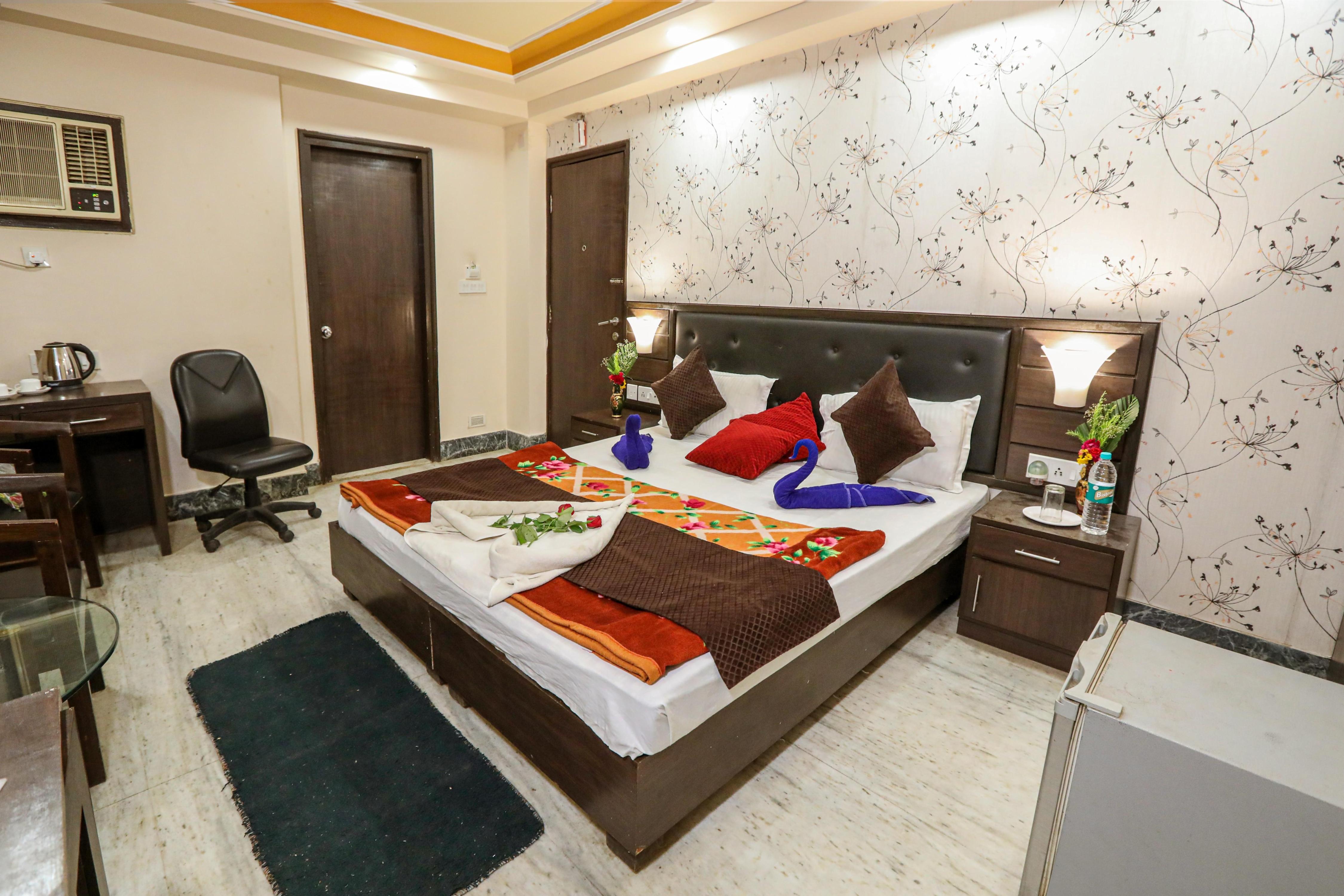 Orbit Hotel,Old Digha - Tap to explore photos