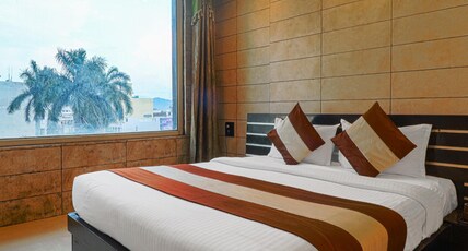 Hotel Grand Shiva Room Type - Deluxe AC Room With City View Hotel Grand Shiva Room Type - Deluxe AC Room With City View