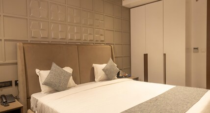 Parsons Court Room Type - Modern Suite