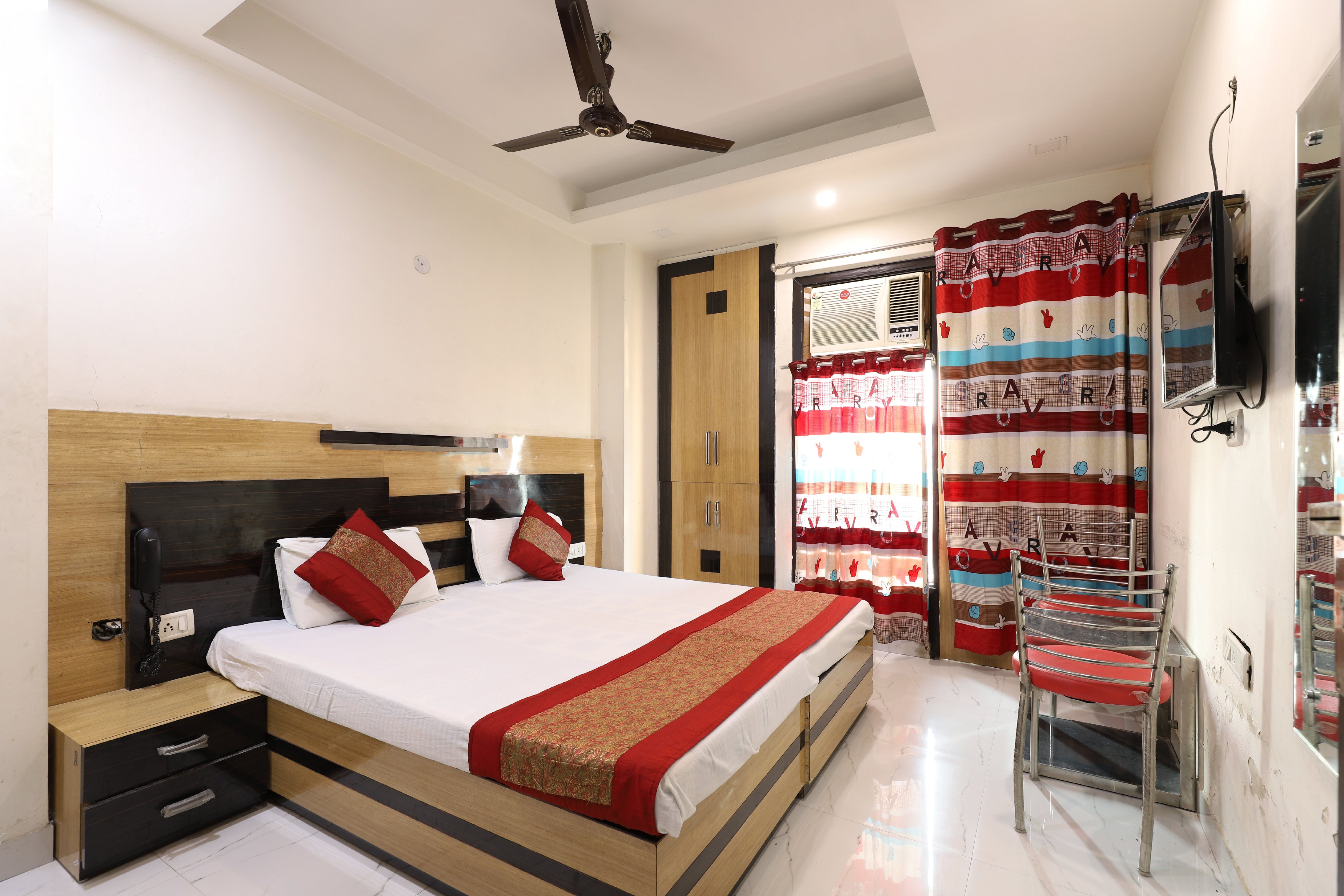 Goel Residency | Rooms in a Homestay