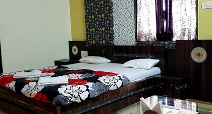Hotel Rasraj Room Type - Super Deluxe A/C Hotel Rasraj Room Type - Super Deluxe A/C