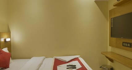 Hotel Residency Park Room Type - Standard Room