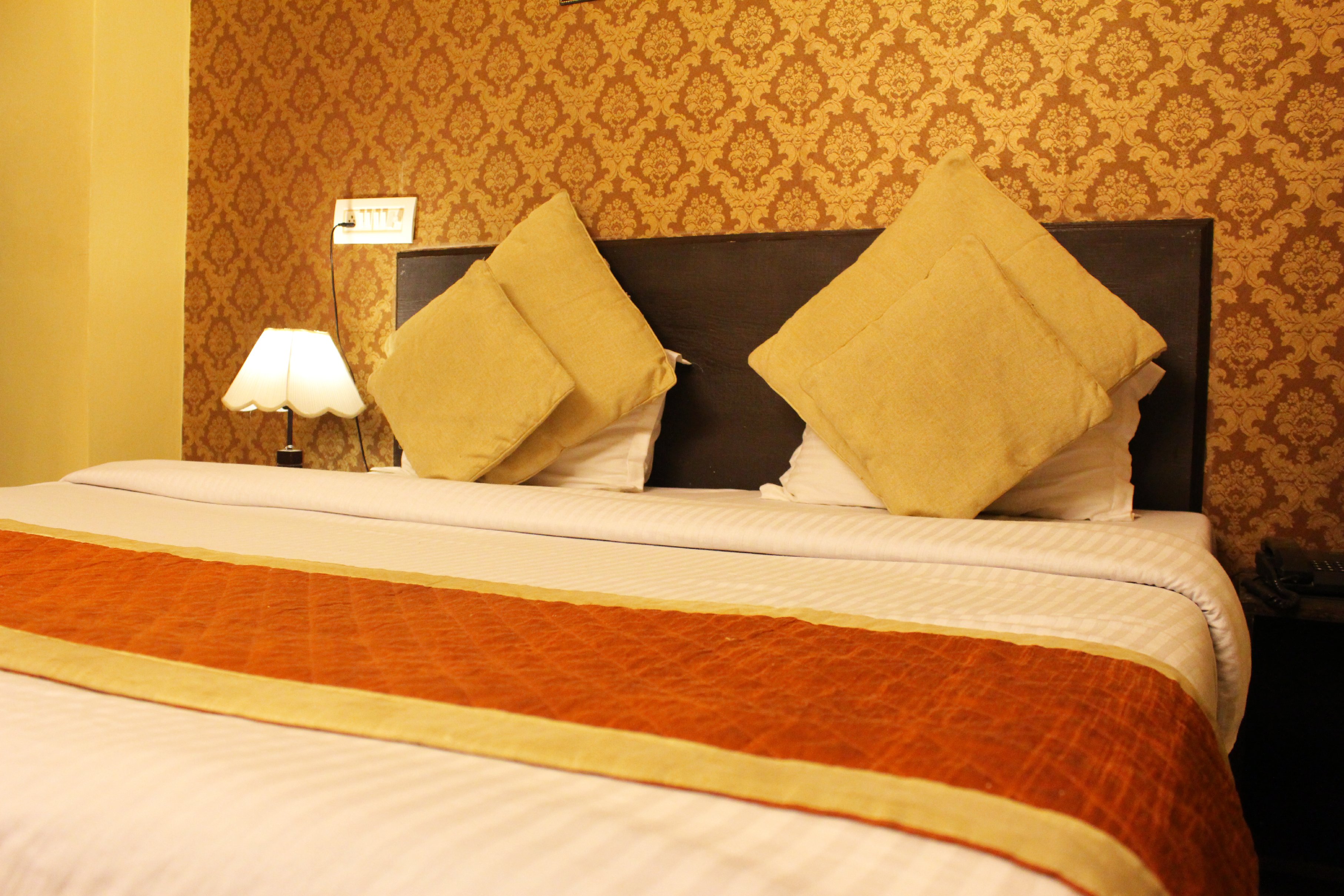 Hotel sanjary palace - Tap to explore photos