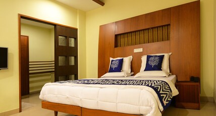 Hotel Ashoka Room Type - Deluxe room