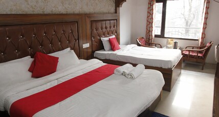Hotel River Inn Room Type - Triple Bed Hotel River Inn Room Type - Triple Bed