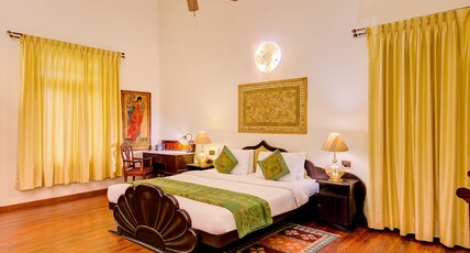 WelcomHeritage Shivavilas Palace, Hampi Room Type - Maharani suite