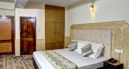 HOTEL HIGHWAY INN Room Type - STANDARD ROOM