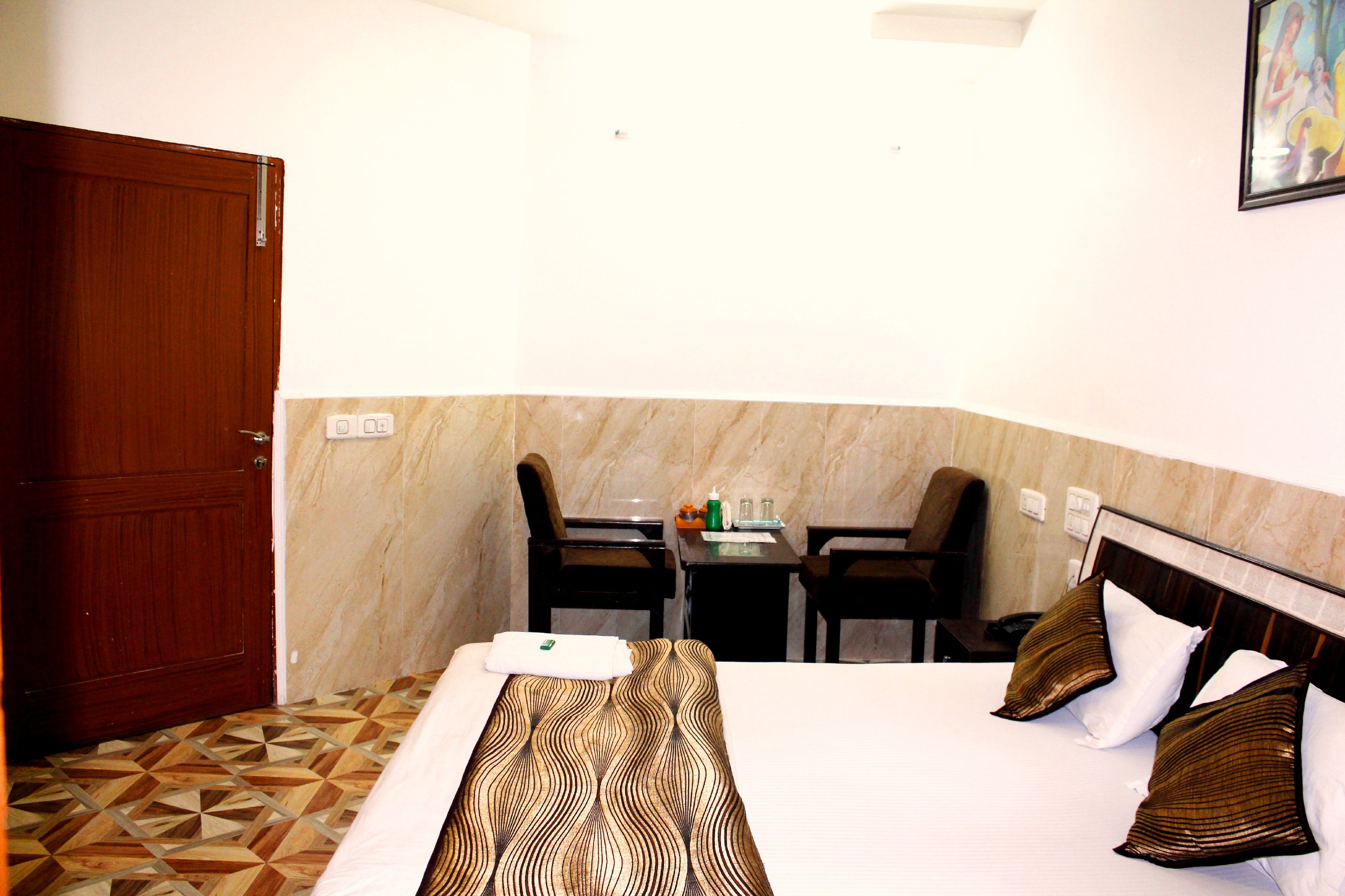 HOTEL AASHIANA - Tap to explore photos