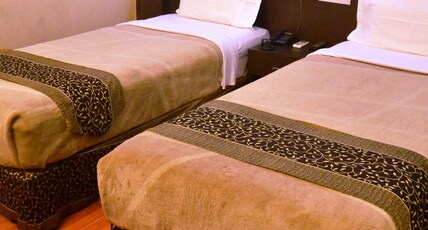 Hotel Midtown Room Type - Premium A/C