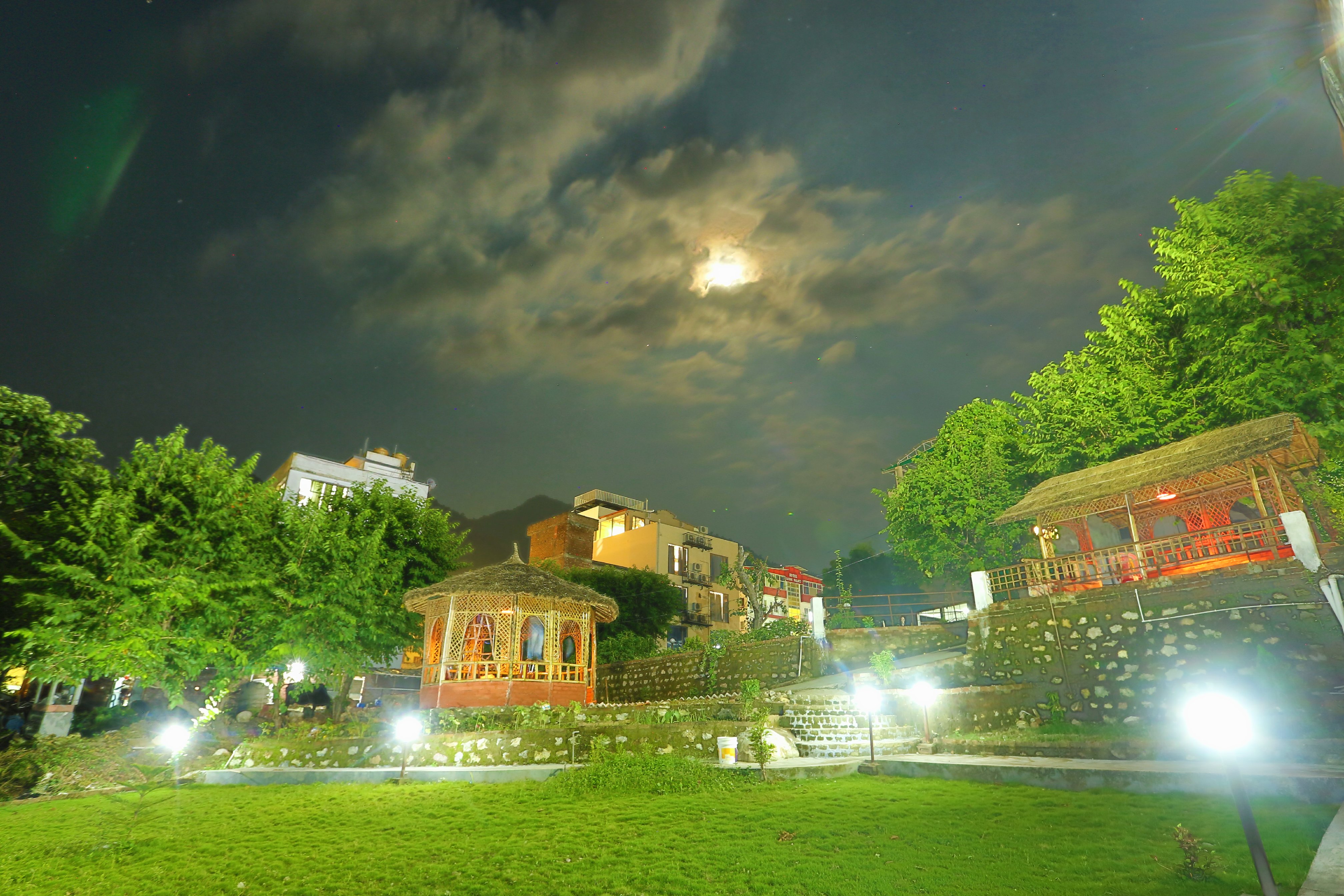 Raj Resort @Tapovan Road - Tap to explore photos