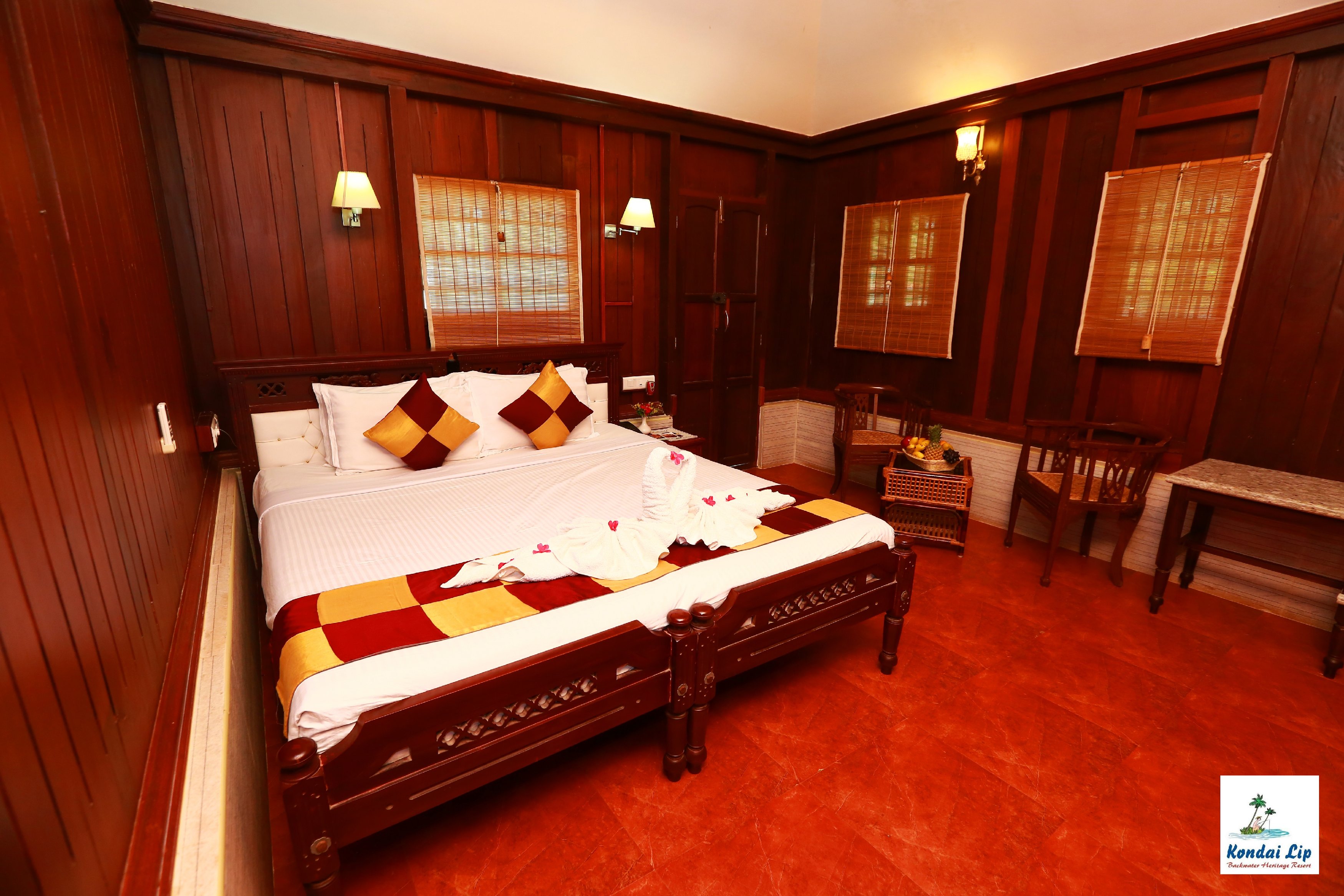 Kondai Lip Backwater Heritage Resort Room Type - Super Deluxe Cottage