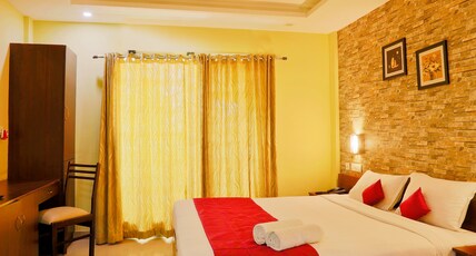 North Centre Room Type - Deluxe Non AC Room