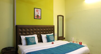 Motel Divine International Room Type - AC Executive Room