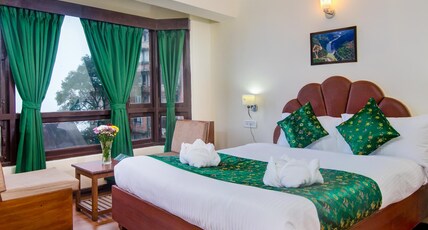 Muscatel Bhumsang - 200 Mts from Mall Road Room Type - Premium Room with Valley View