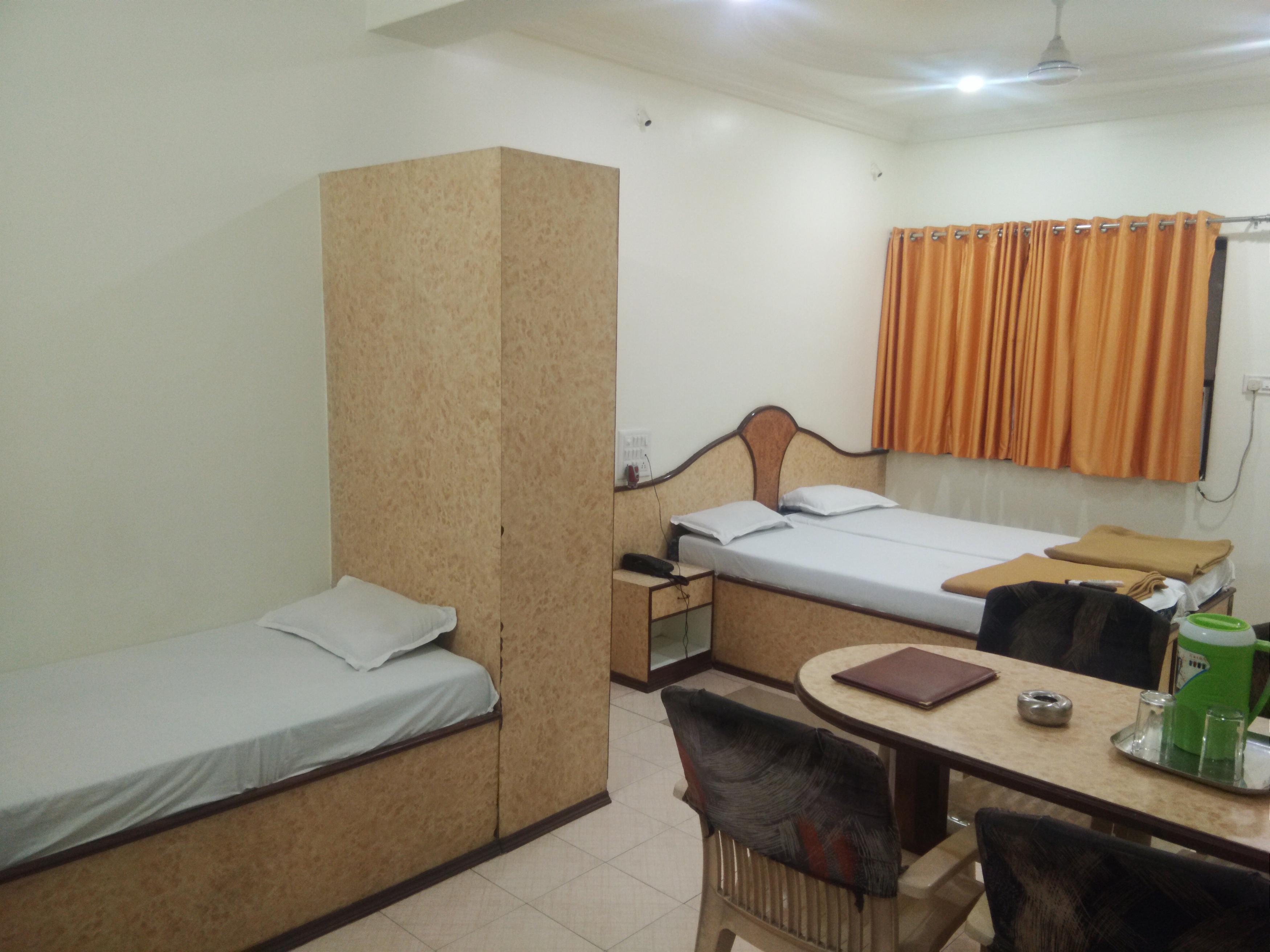 HOTEL AADITYA PALACE Room Type - AC AADITYA SPECIAL