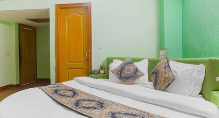 Abhi International Room Type - Super Deluxe with Round Bed Abhi International Room Type - Super Deluxe with Round Bed