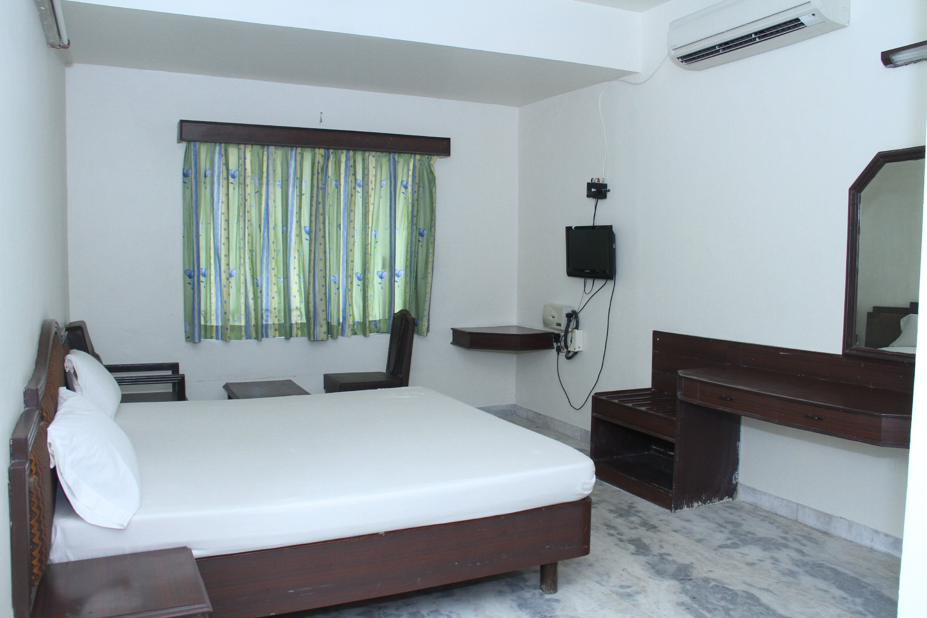 Soorya International Room Type - Deluxe AC Room