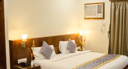 Hotel Baidyanath Room Type - Premium Room