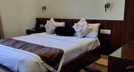 Hotel Baidyanath Room Type - Deluxe Room