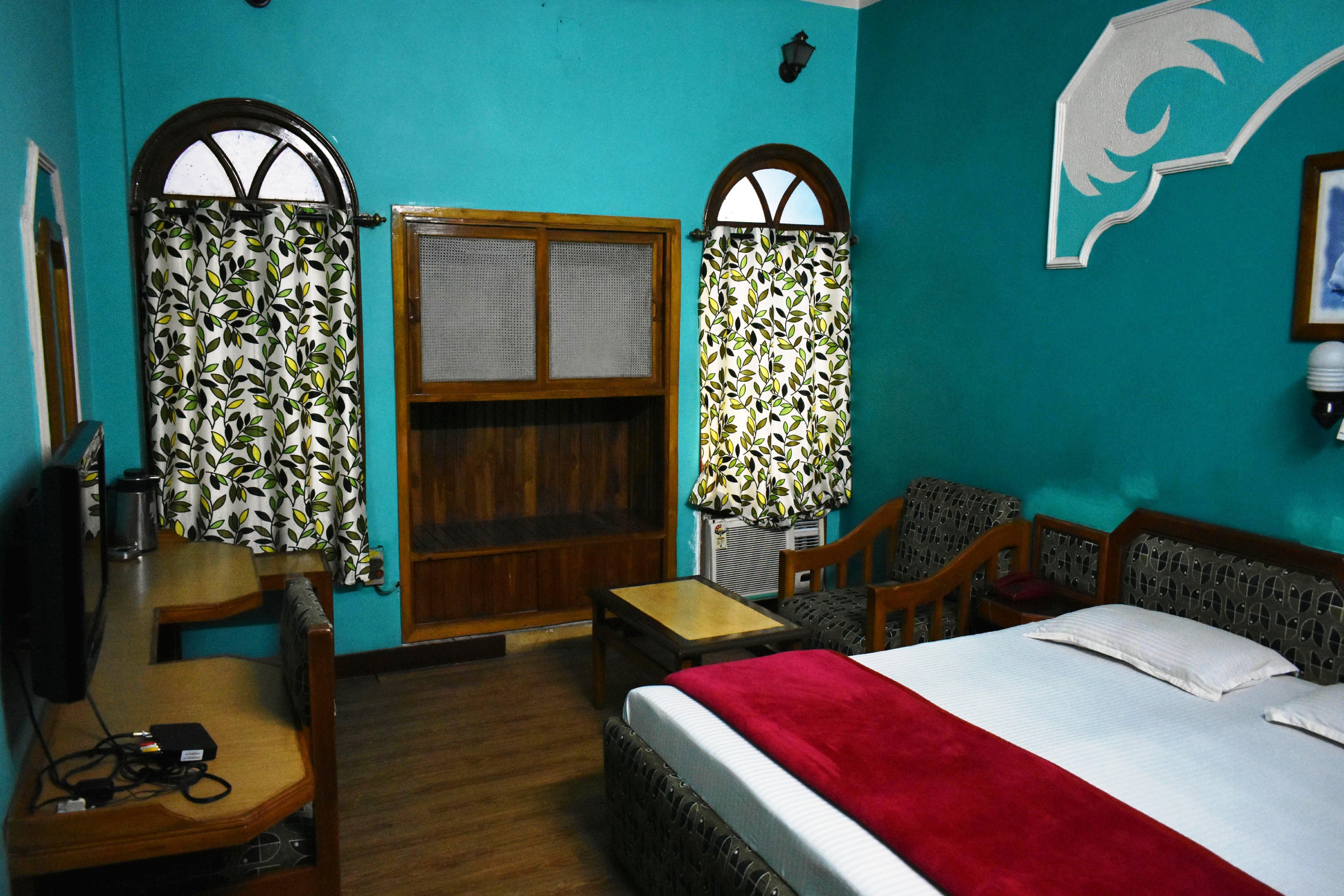 Hotel Saket Room Type - Deluxe