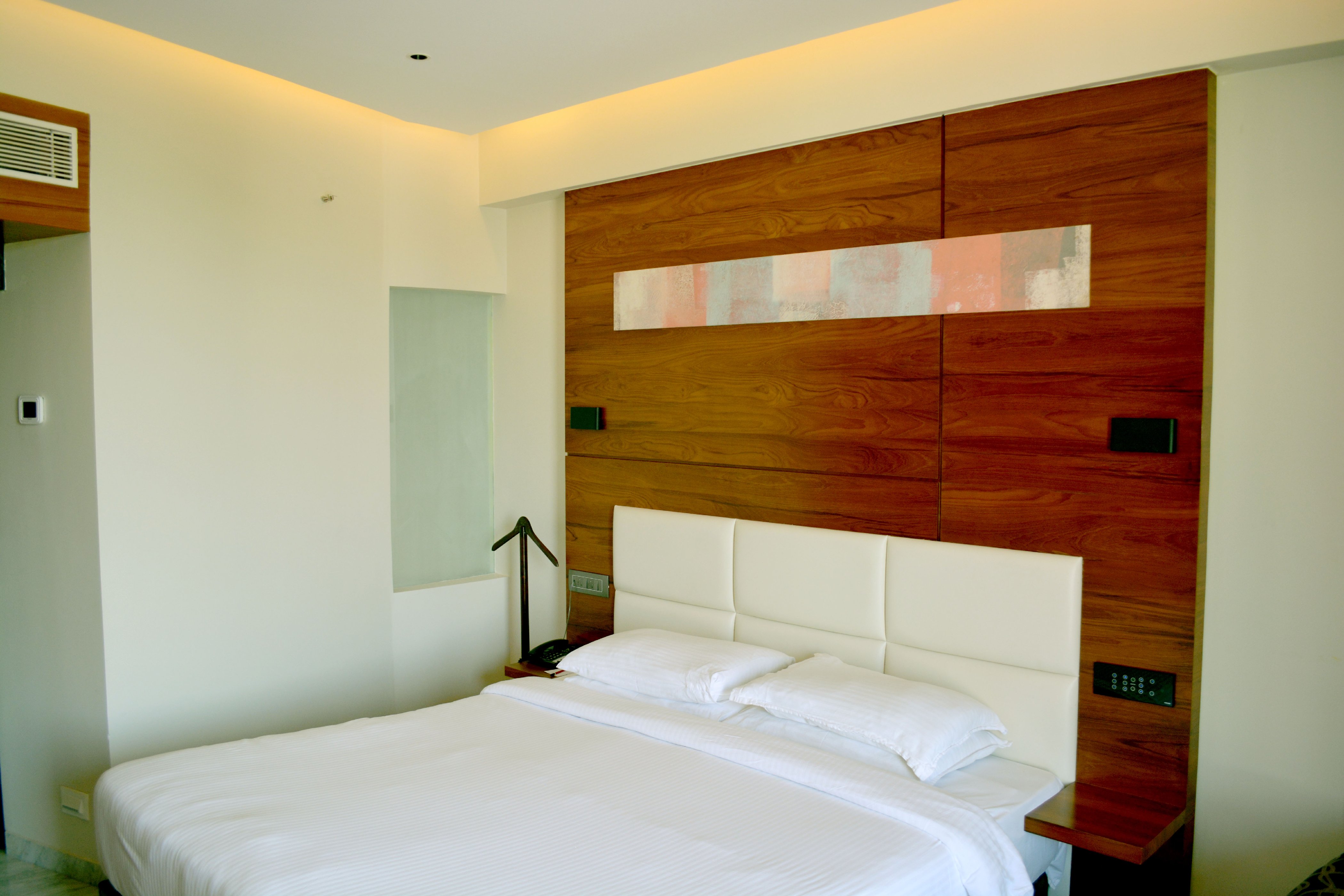 Hotel R K Residency Room Type - Elegant