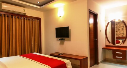 Icon Suites by Bhagini Room Type - Executive Room (King Bed with Balcony)