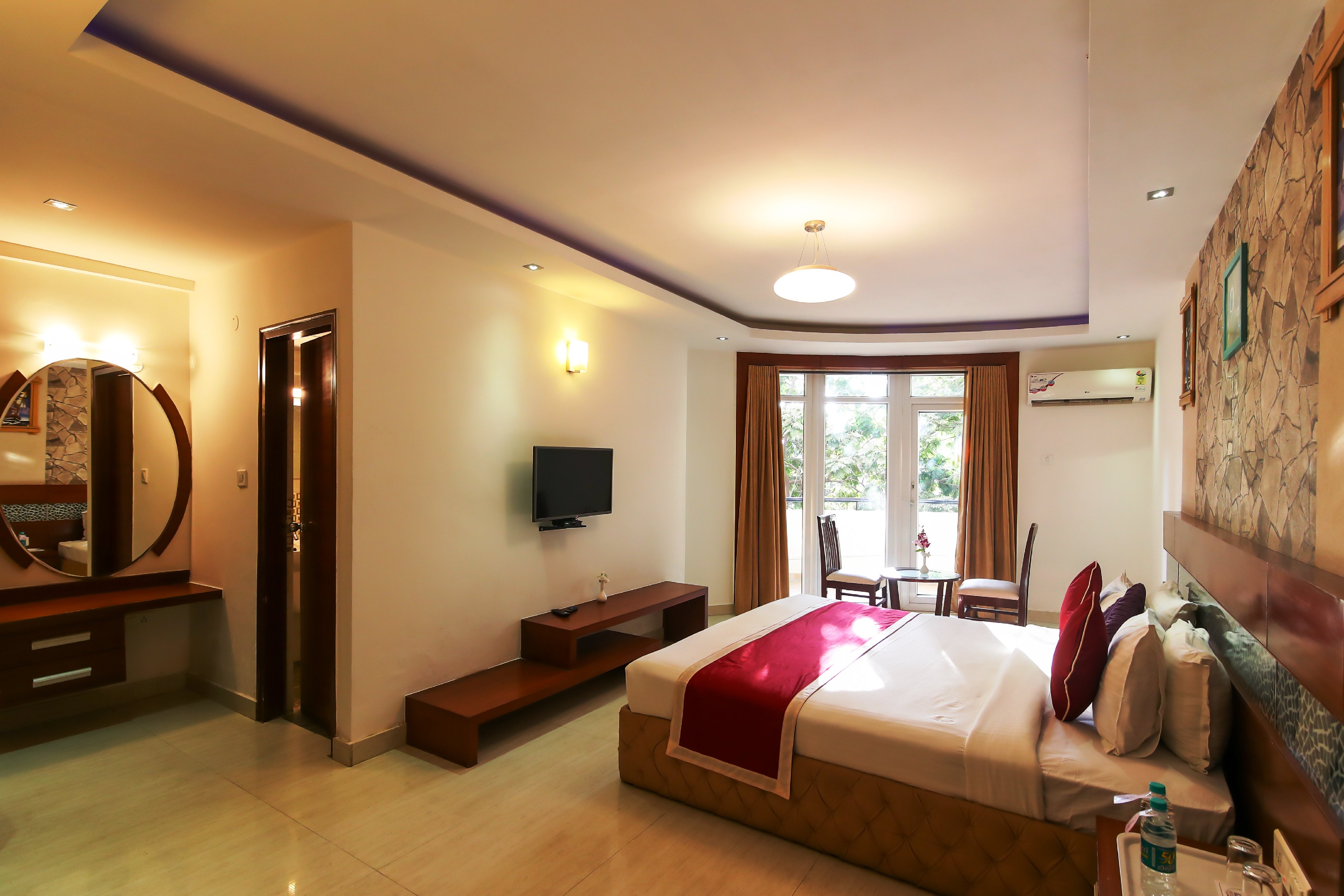 Icon Suites by Bhagini Room Type - Suite Room with Balcony