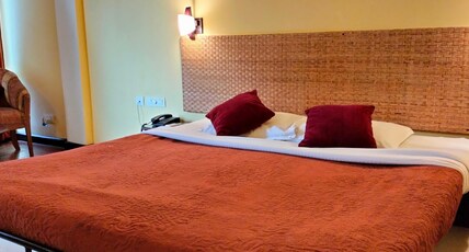 Landmark Woods Resort  (100 mt. from Rhino view point) Room Type - luxury rooms (Queen bed or Twin Bed)