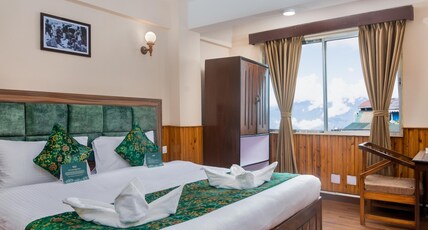 Muscatel Roma - 400 Mts from Mall Road Room Type - Deluxe Room