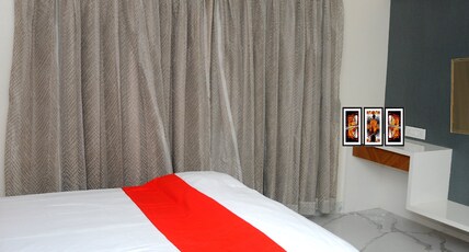 Hotel Jayesh Inn Room Type - Deluxe Suite Room